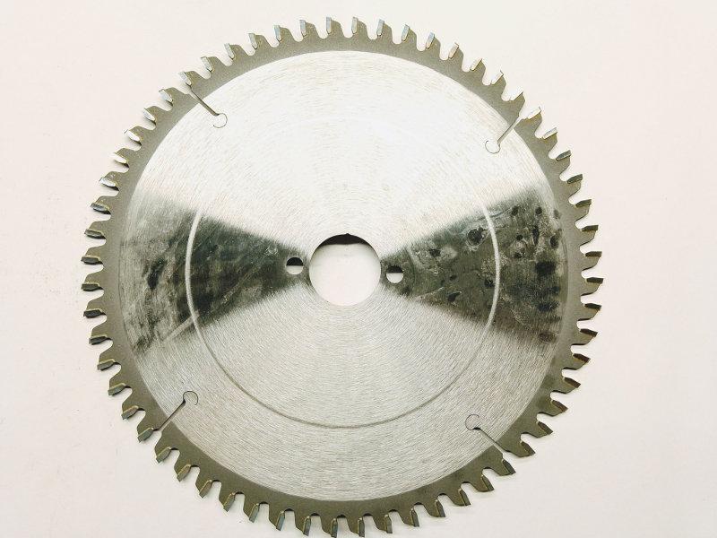 HM-Kreissägeblatt Ø216x2,8/1,8x30mm